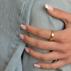 Romantic Ring