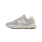 Zapatillas W5740 - Gris