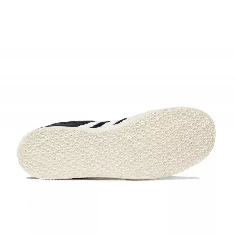 Adidas Originals Gazelle Sneakers - Black, White.