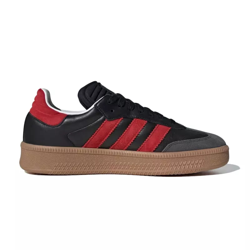 Baskets Adidas Originals Samba Xlg - Noir Et Rouge