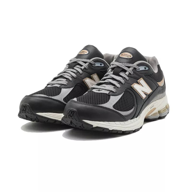 Gc2002 Sneakers - Black