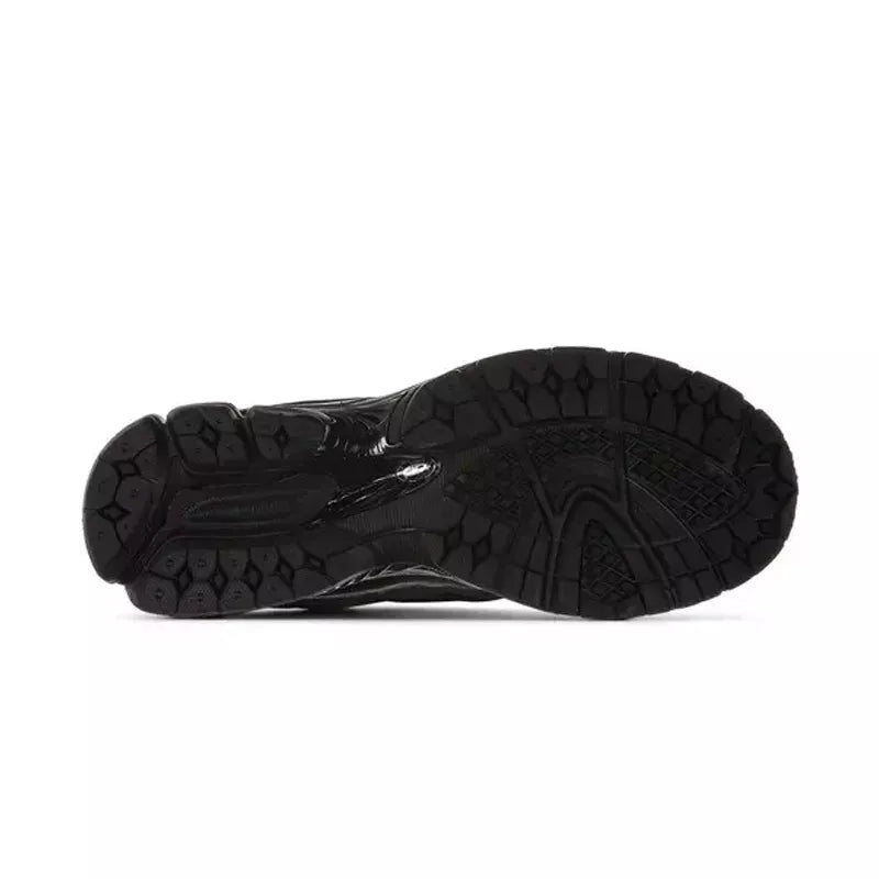 M2002 Sneakers - Black And Silver