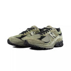 M2002 Sneakers - Dark Khaki, Black