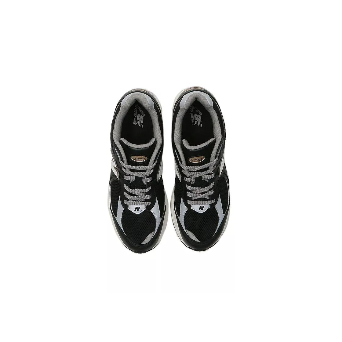 M2002 Sneakers - Black/Gold