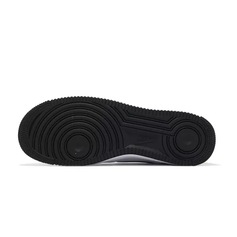 Nike Air Force 1 07 Sneakers - White/Black