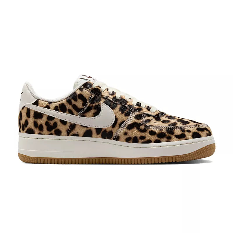 Baskets Nike Air Force 1 07 - Marron, Beige, Blanc