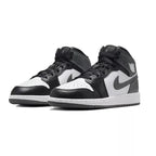 Baskets Nike Air Jordan 1 Mid Gs - Noir Et Bleu