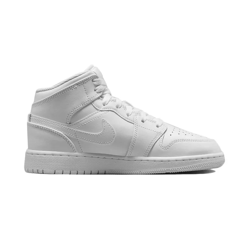 Baskets Nike Air Jordan 1 Mid - Blanc Clair.