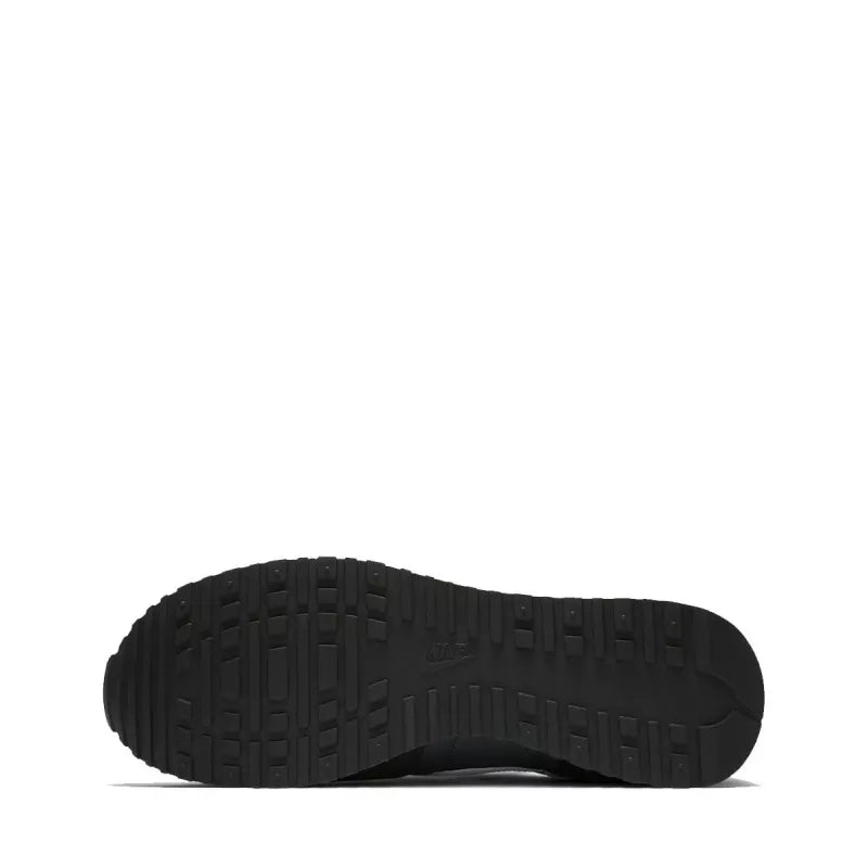 Baskets Nike Air Vortex - Noir, Gris, Blanc.