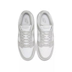 Zapatillas Nike Dunk Lo Retro - Gris y Blanco
