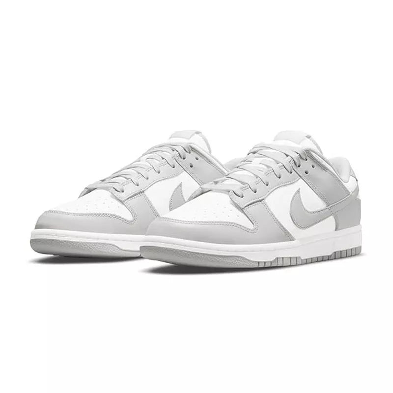 Zapatillas Nike Dunk Lo Retro - Gris y Blanco