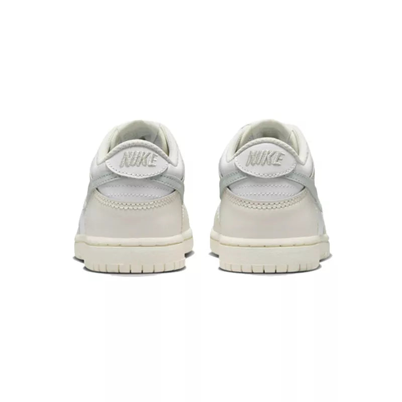 Zapatillas Nike Dunk Low - Blanco, Plata