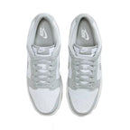 Zapatillas Nike Dunk Low Retro - Gris y Blanco