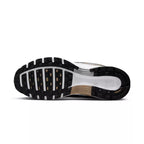 Baskets Nike P-6000 - Kaki, Argent