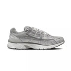 Baskets Nike P-6000 - Gris Et Blanc