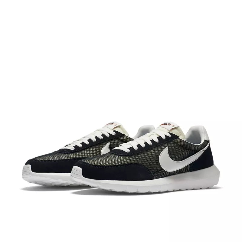 Baskets Nike Roshe Run Daybreak - Noir