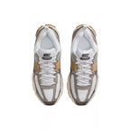 Nike Vomero 5 Gs Zapatillas - Blanco/Gris/Oro