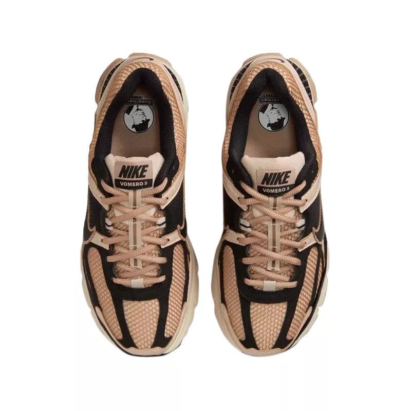 Nike W Vomero 5 Zapatillas - Beige/Marrón