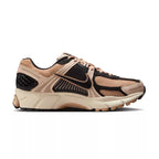 Nike W Vomero 5 Zapatillas - Beige/Marrón