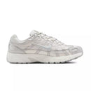Baskets Nike Wms P-6000 Se - Beige, Blanc, Gris.