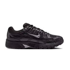 Baskets Nike Wms P-6000 - Noir Et Argent