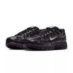 Baskets Nike Wms P-6000 - Noir Et Argent