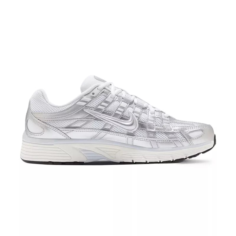 Baskets Nike Wms P-6000 - Blanc/Argent/Gris