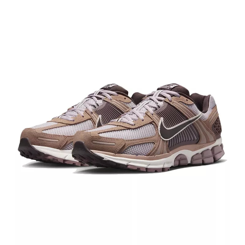 Baskets Zoom Vomero 5 - Marron