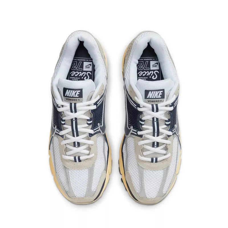 Zapatillas Zoom Vomero 5 - Blanco/Gris