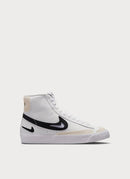 Nike - Baskets Blazer Mid'77 Si Gs - Blanc - Noir - Unisexe