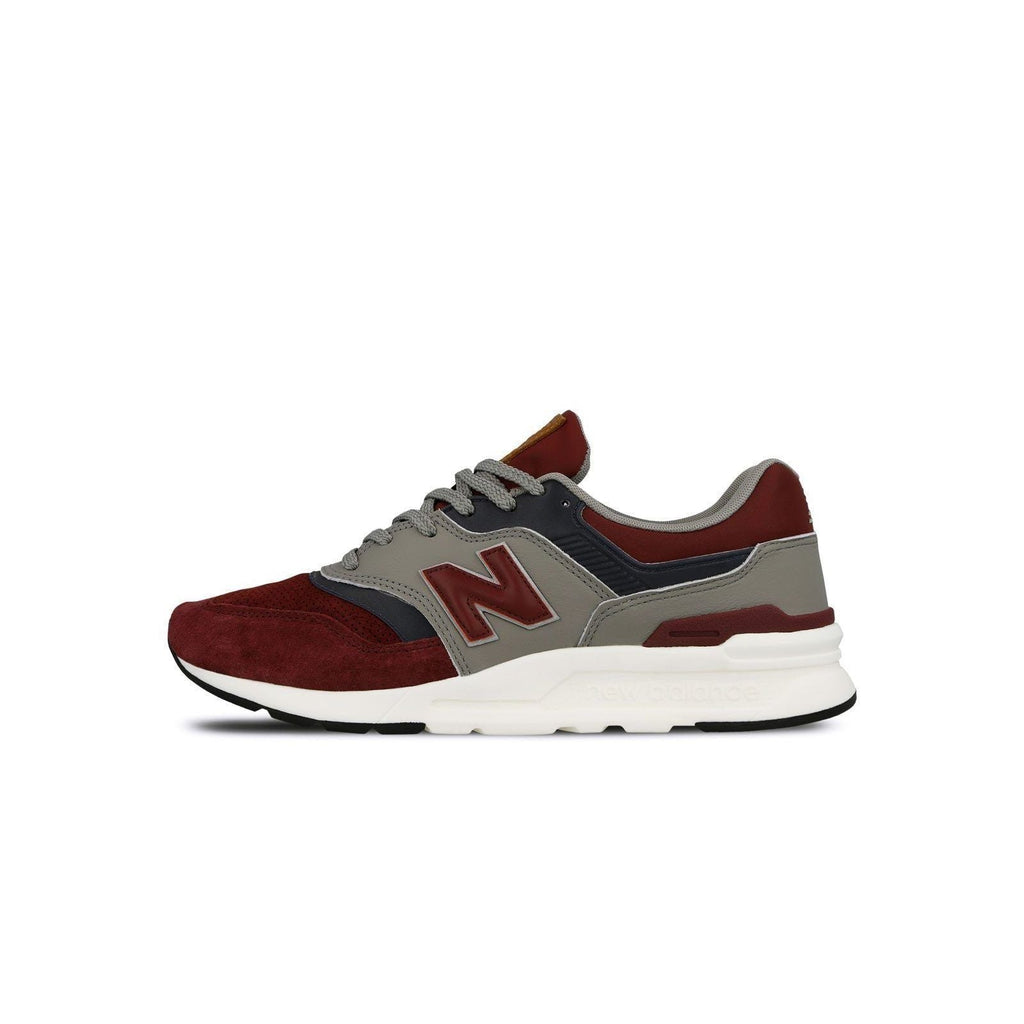 CM997 Trainers - Red