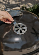 BBQ Smokey Kettle - Barbacoa ahumadora de carbón con recolector de brasas - Negro