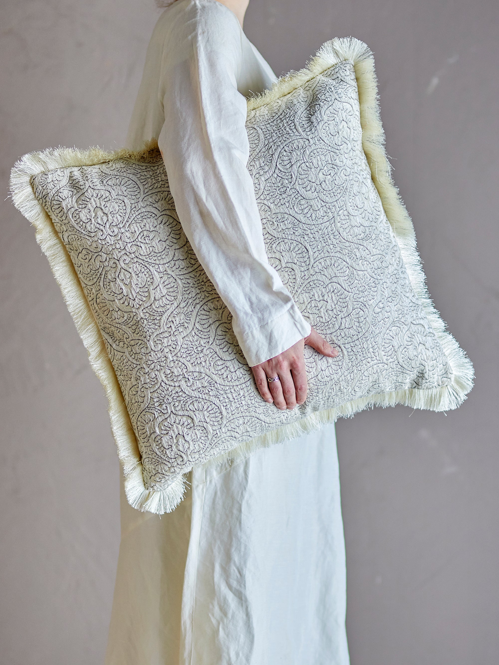 Cabrie - Cushion - Natural - Polyester