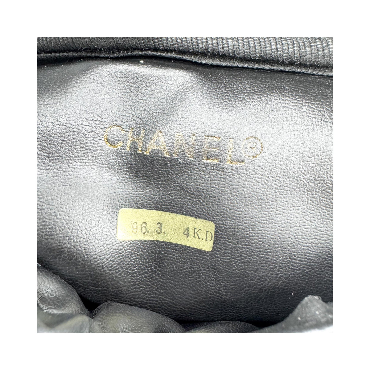Pochette Chanel Vintage Timeless Cosmetic Case Large Cuir Verni - Noir