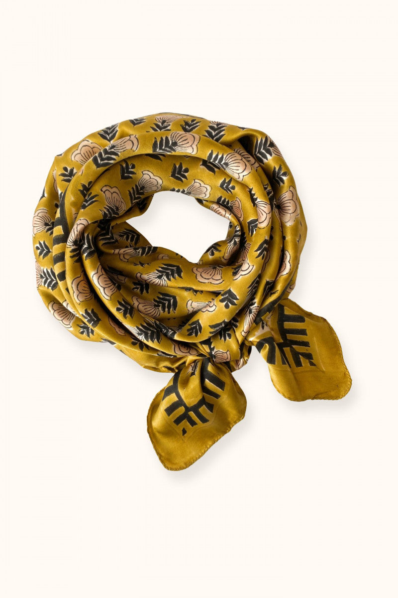 Big Foulard En Soie Latika "Poppy" - Gold