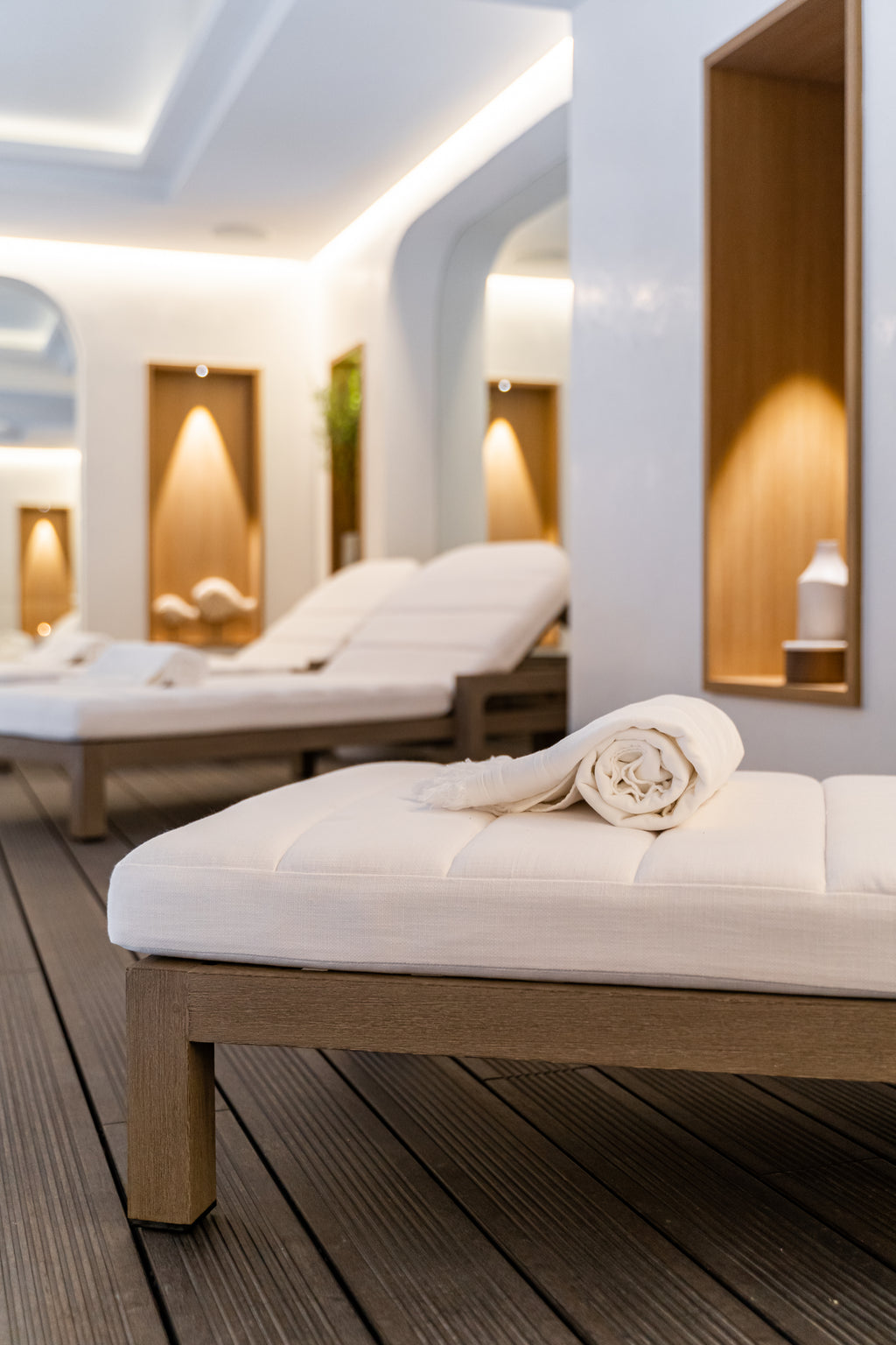 Spa Black Door Paris 8 - Massage Au Choix 1H et Accès Au Spa 1H (1 Personne)