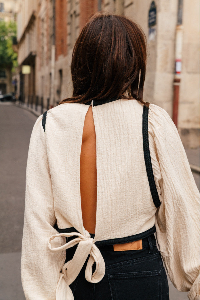Blusa Bourget Casannela Beige