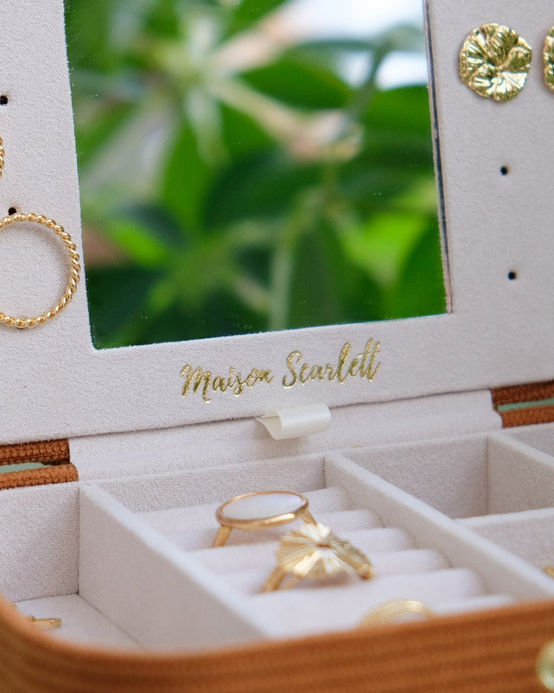 Boîte À Bijoux De Voyage Brigitte En Velours Côtelé