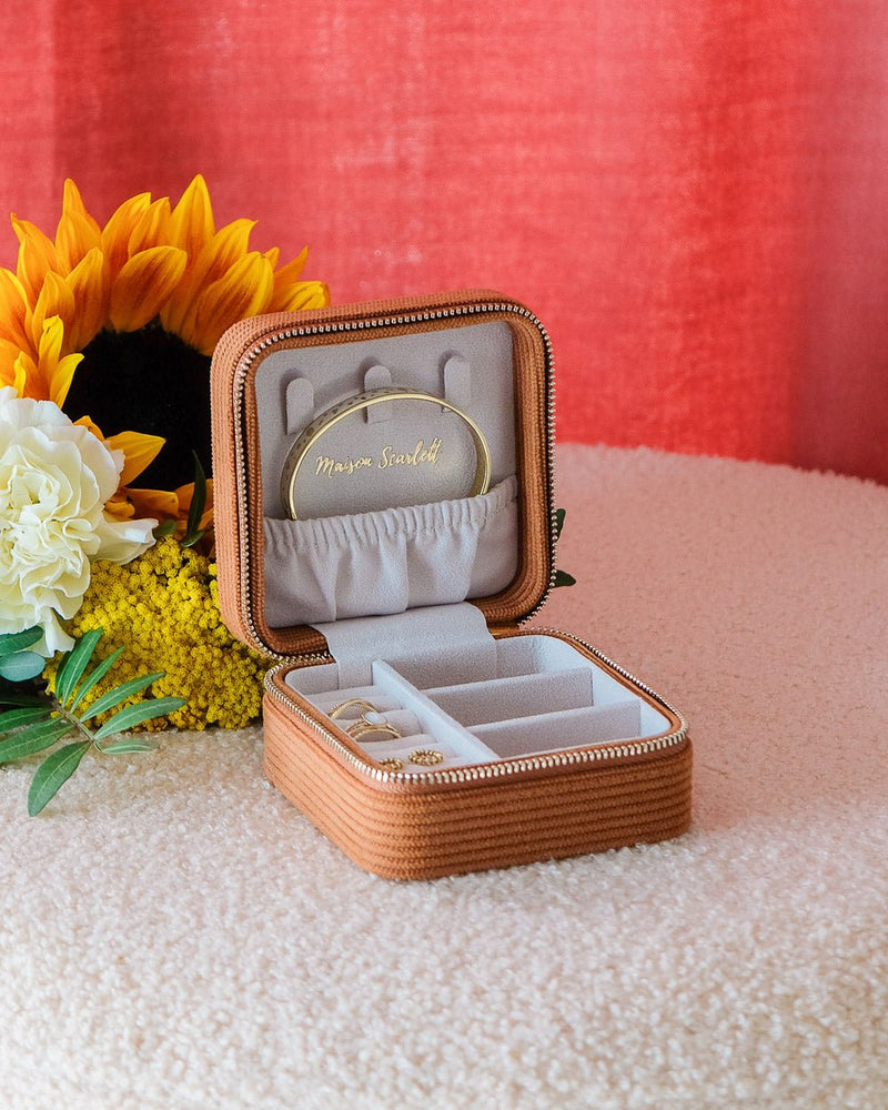 Boîte À Bijoux De Voyage Corinne En Velours Côtelé