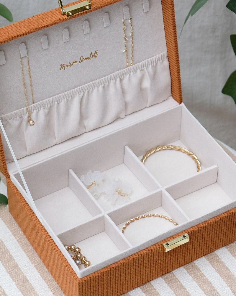 Boîte À Bijoux Louise Velours Côtelé