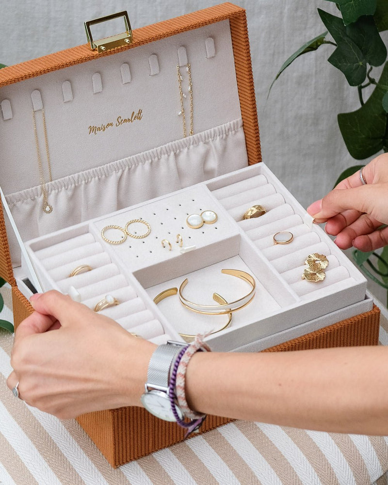 Boîte À Bijoux Louise Velours Côtelé