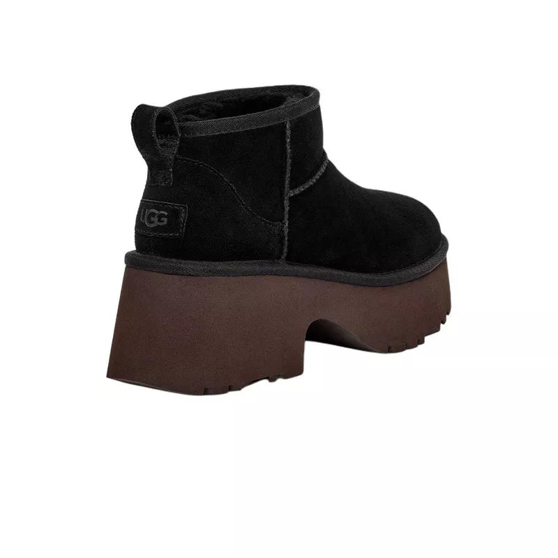 Botas W Classic Ultra Mini New Heights - Negro