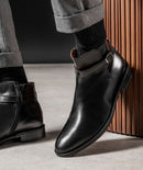 s/files/1/0898/2354/3633/files/botines-Elthon-leather-black.jpg_v_486607216385-9_1a278ff8-4a04-4878-b270-41a9dc5f0c3e.jpg?v=1745560315