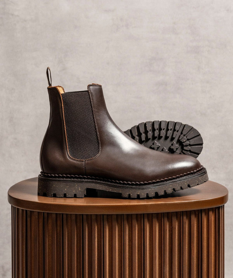 s/files/1/0898/2354/3633/files/bottines-fulham-marron.jpg_v_501352865537-8_05700617-fc8a-4b5d-852f-aa2dee7944b8.jpg?v=1745510758