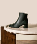 s/files/1/0898/2354/3633/files/bottines-nina-jade.jpg_v_56197363702808-2_a276c89e-fea9-4406-a0d8-fb5d1d44f6a3.jpg?v=1745541175