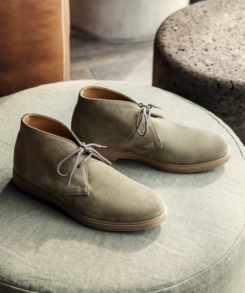 s/files/1/0898/2354/3633/files/bottines-sahara-daim-olive.jpg_v_47186161097752-2_65e1e788-fa04-4637-9358-9bdb1944aa68.jpg?v=1745546490