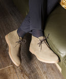 s/files/1/0898/2354/3633/files/bottines-sahara-daim-olive.jpg_v_47186161097752-8_0b023285-b17c-4c4a-b4a9-6bb9248bb7e4.jpg?v=1745546491