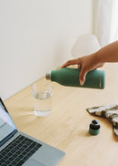 Bottle Studio - Botella termo de acero inoxidable de 550 ml - Verde salvia
