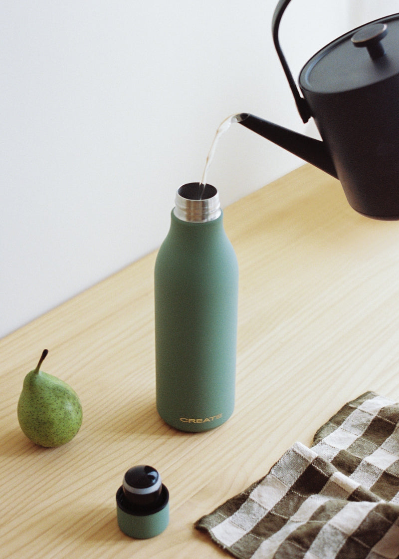 Bottle Studio - Botella termo de acero inoxidable de 550 ml - Verde salvia