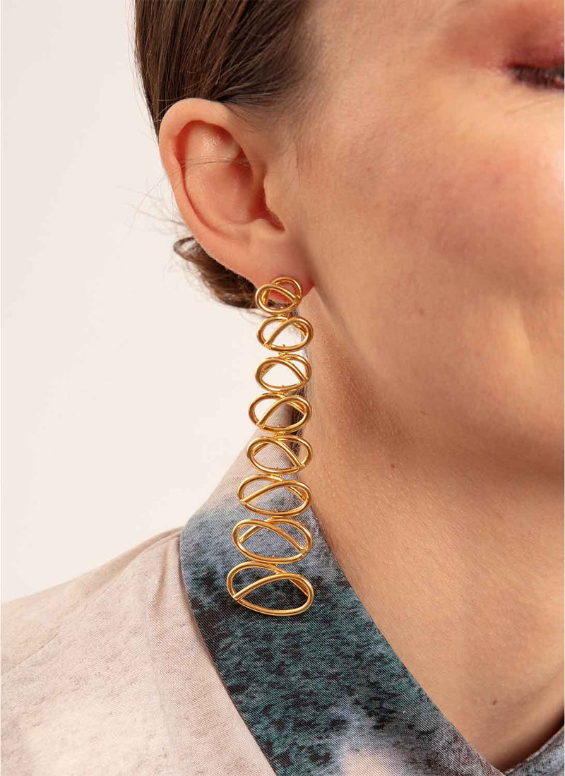 Joanna Laura Constantine - Boucles D'Oreilles Asymmetrical Knot - Yellow Gold - Femme